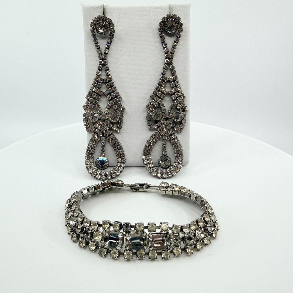 Vintage Silver Tone Smoky Grey Rhinestone Jewelry Set Shoulder Duster Earrings